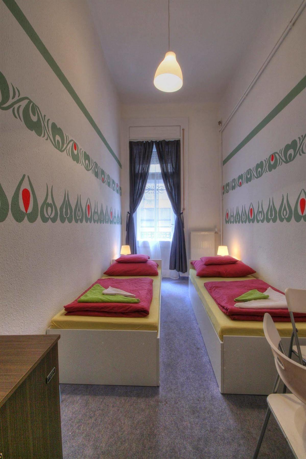 Opera Guesthouse Βουδαπέστη Εξωτερικό φωτογραφία